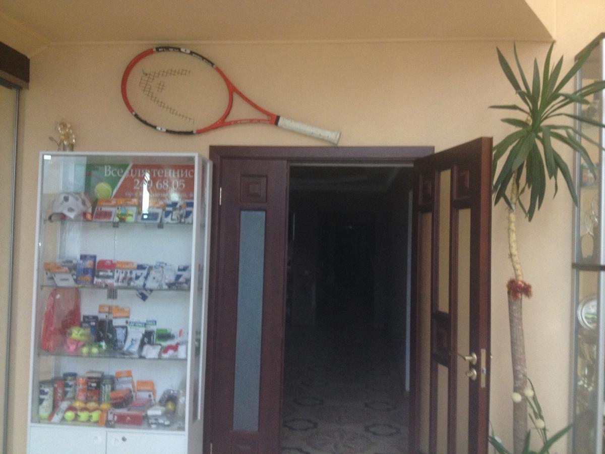 Tennis House Hotel Krasilovka Bilik gambar