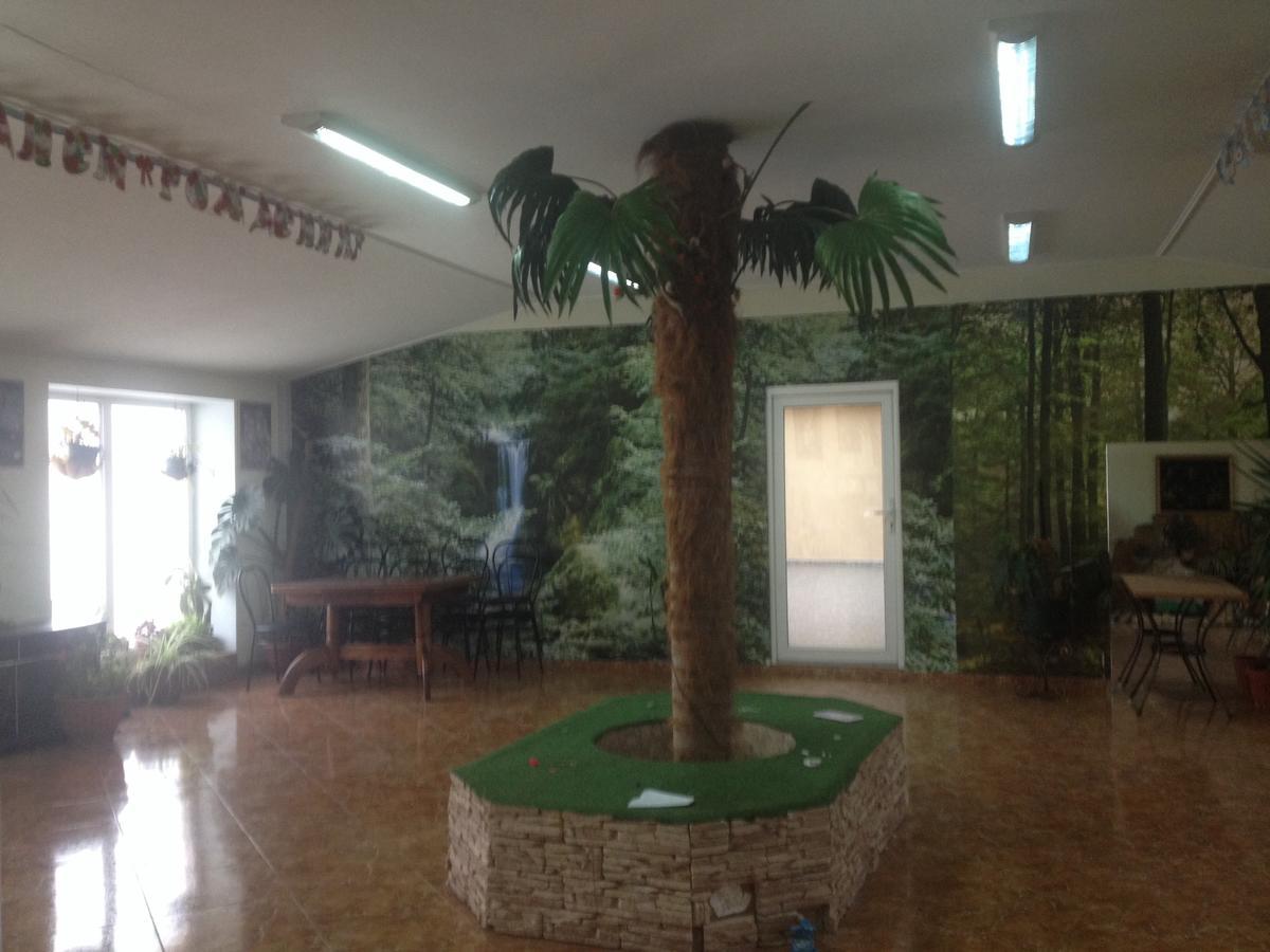 Tennis House Hotel Krasilovka Luaran gambar