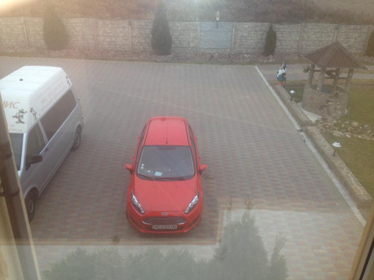 Tennis House Hotel Krasilovka Luaran gambar