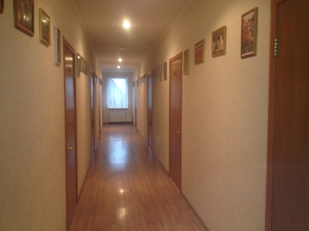 Tennis House Hotel Krasilovka Bilik gambar